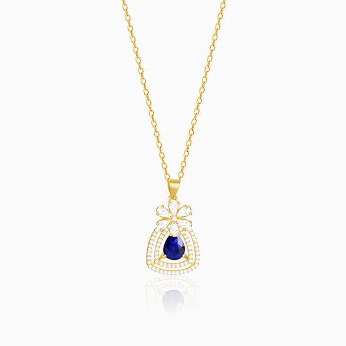 Golden Forever In Blue Pendant With Link Chain