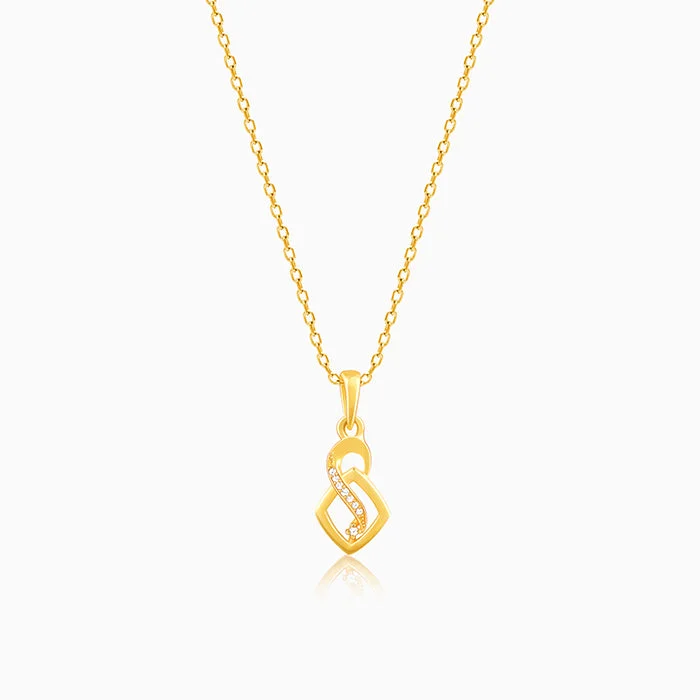 Golden Pretty Geometric Pendant With Link Chain