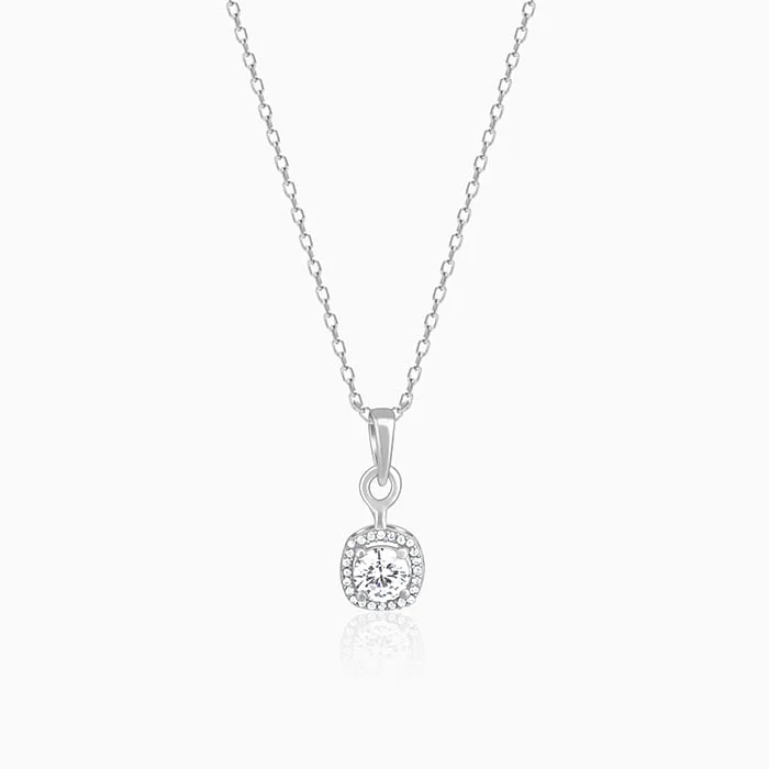 Silver Twilight Solitaire Pendant With Link Chain