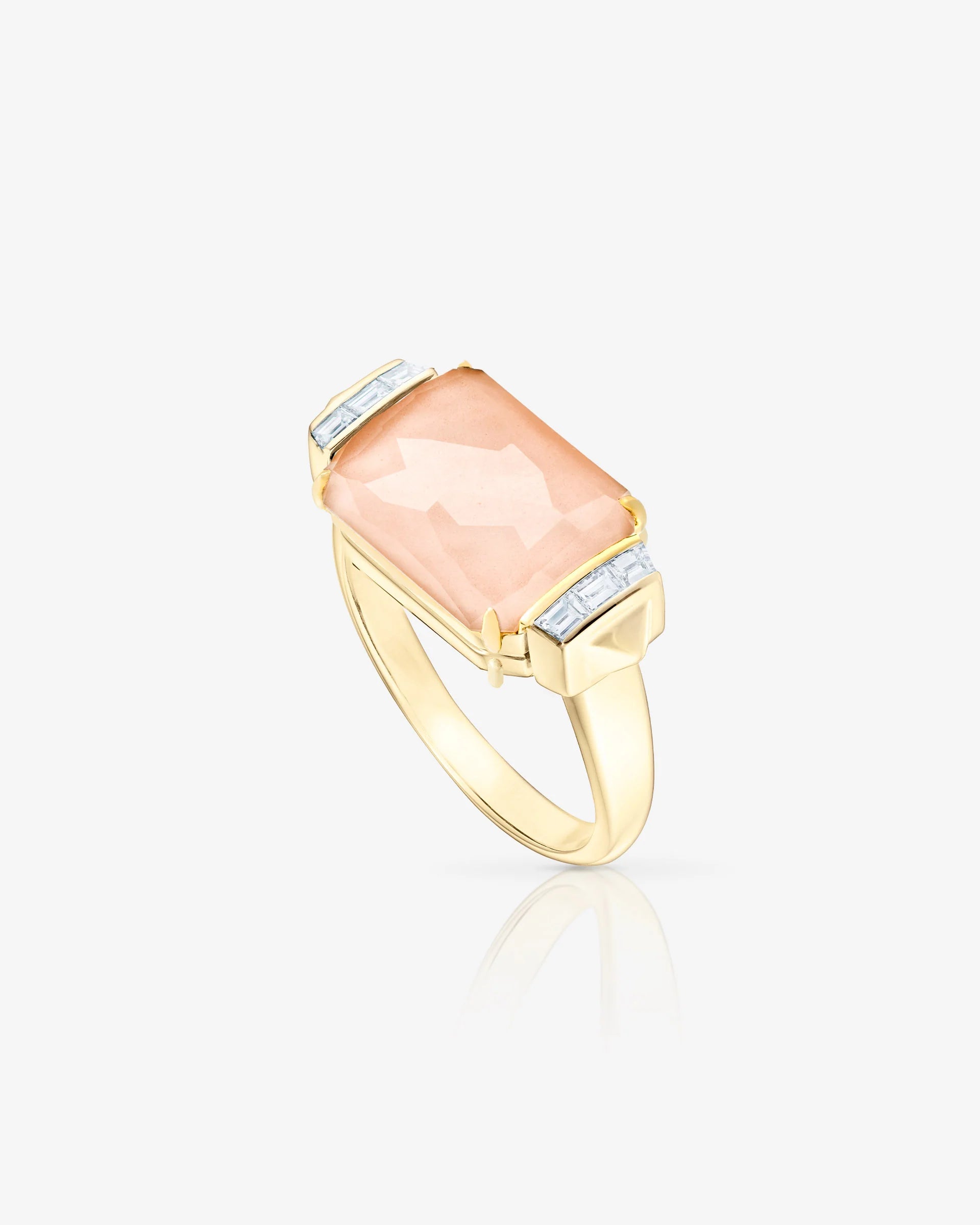 CH2 Deco Slim Twister Ring - Peach Quartz Crystal