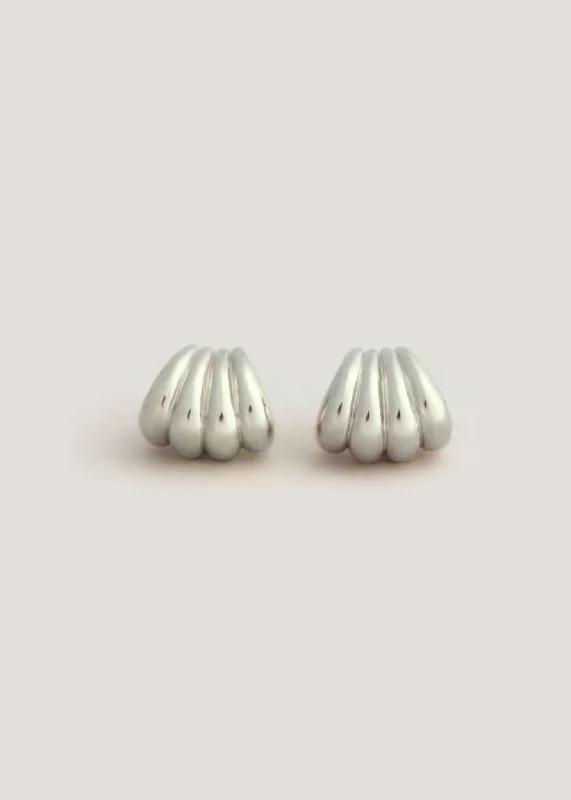 Gaia Scallop Earrings Silver