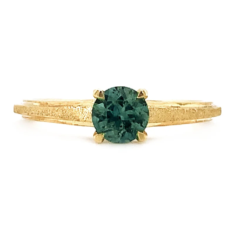 Montana Sapphire Yellow Gold Solitaire Ring - "Sunny Hills"